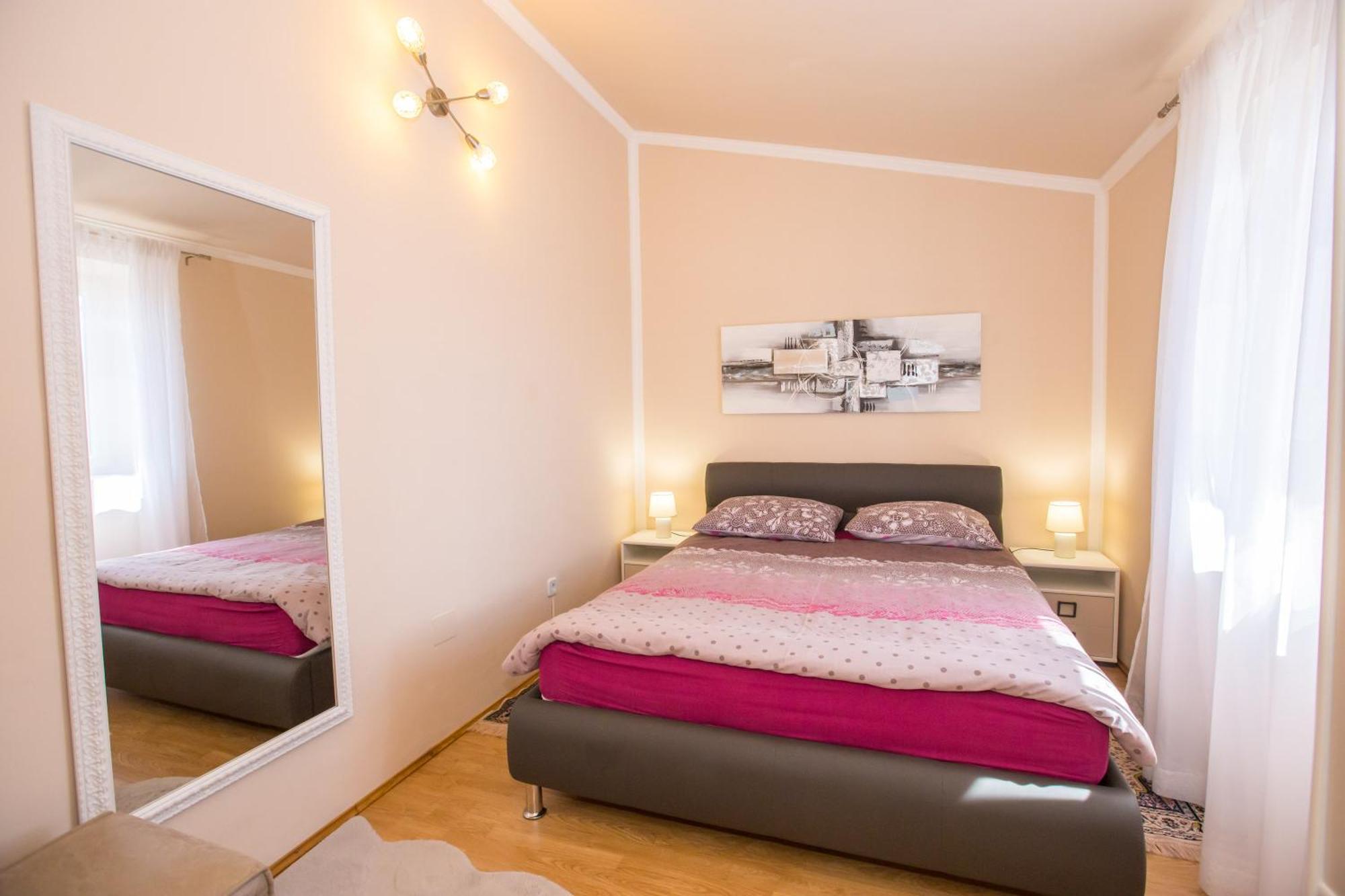 Villa Michelle Karojba Exteriér fotografie