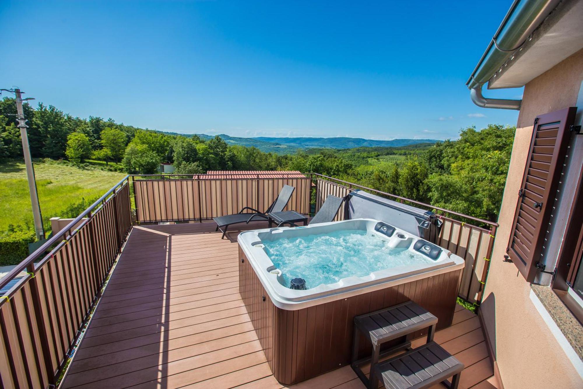 Villa Michelle Karojba Exteriér fotografie