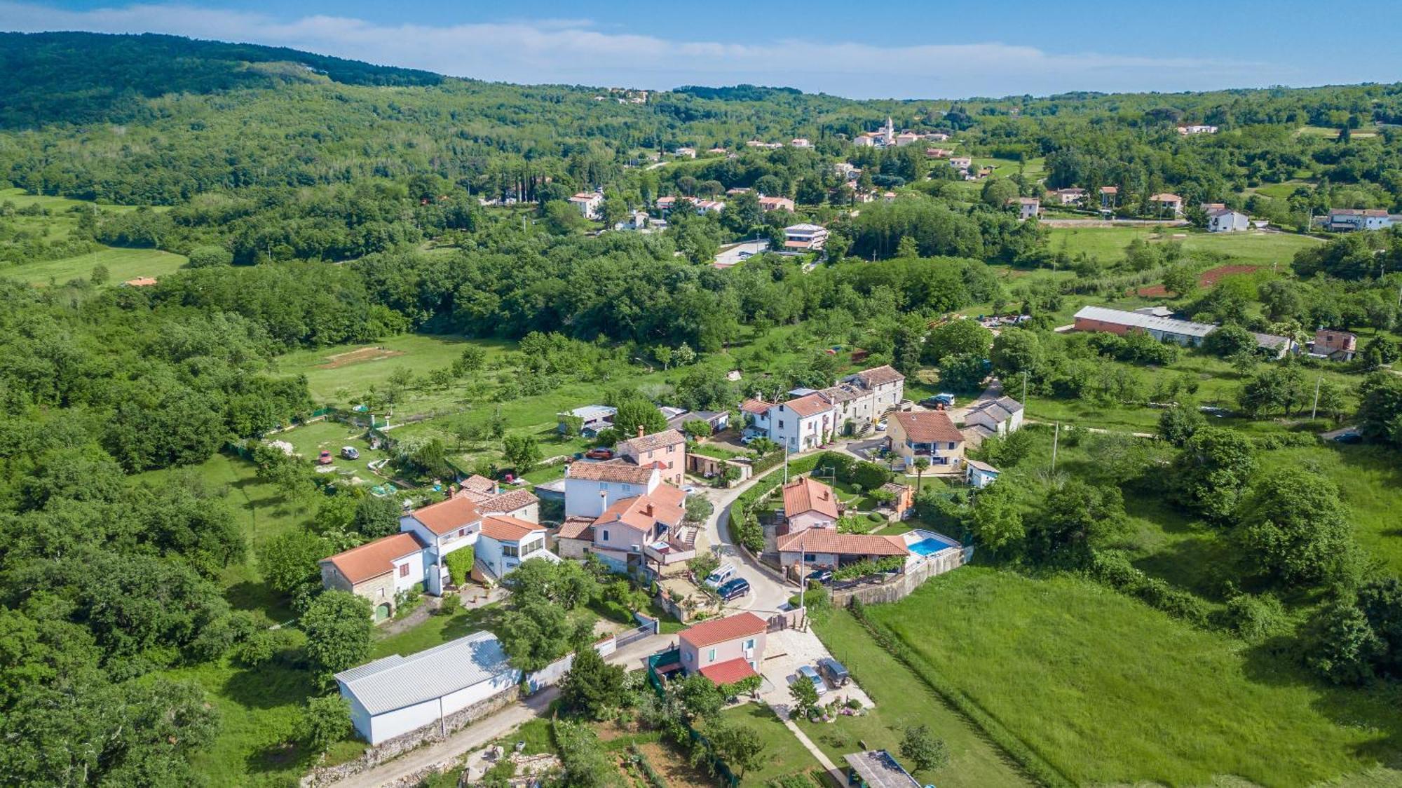 Villa Michelle Karojba Exteriér fotografie
