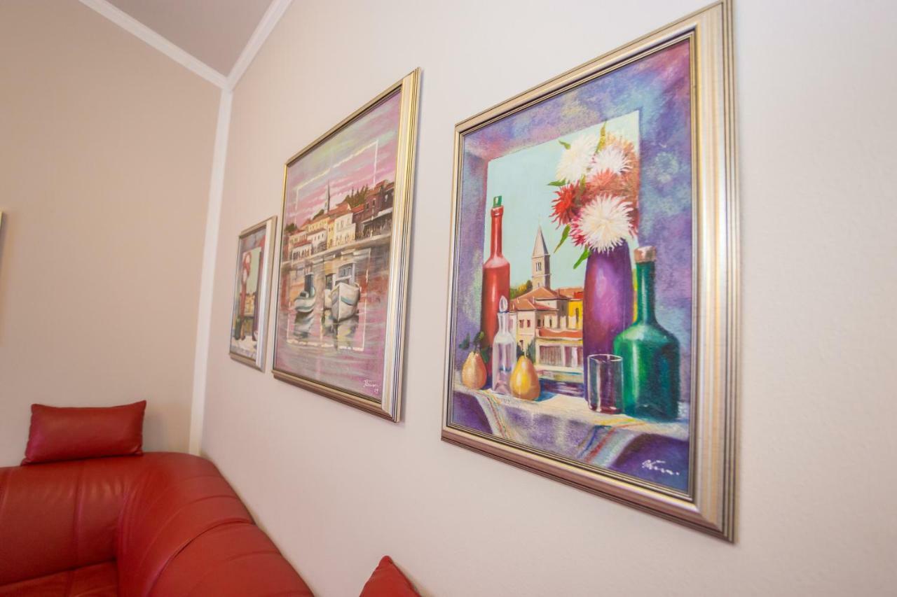 Villa Michelle Karojba Exteriér fotografie